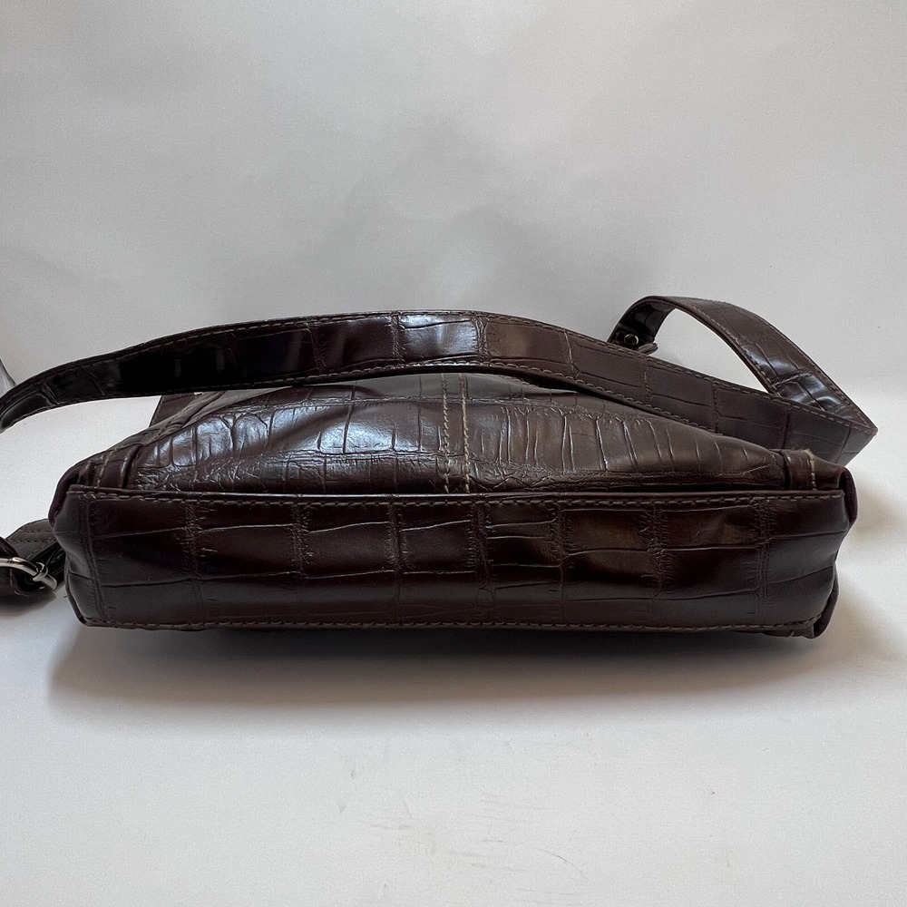 Relic Brown Crossbody Faux Leather Purse Crocodile Style Zip Closure - Picture 12 of 16